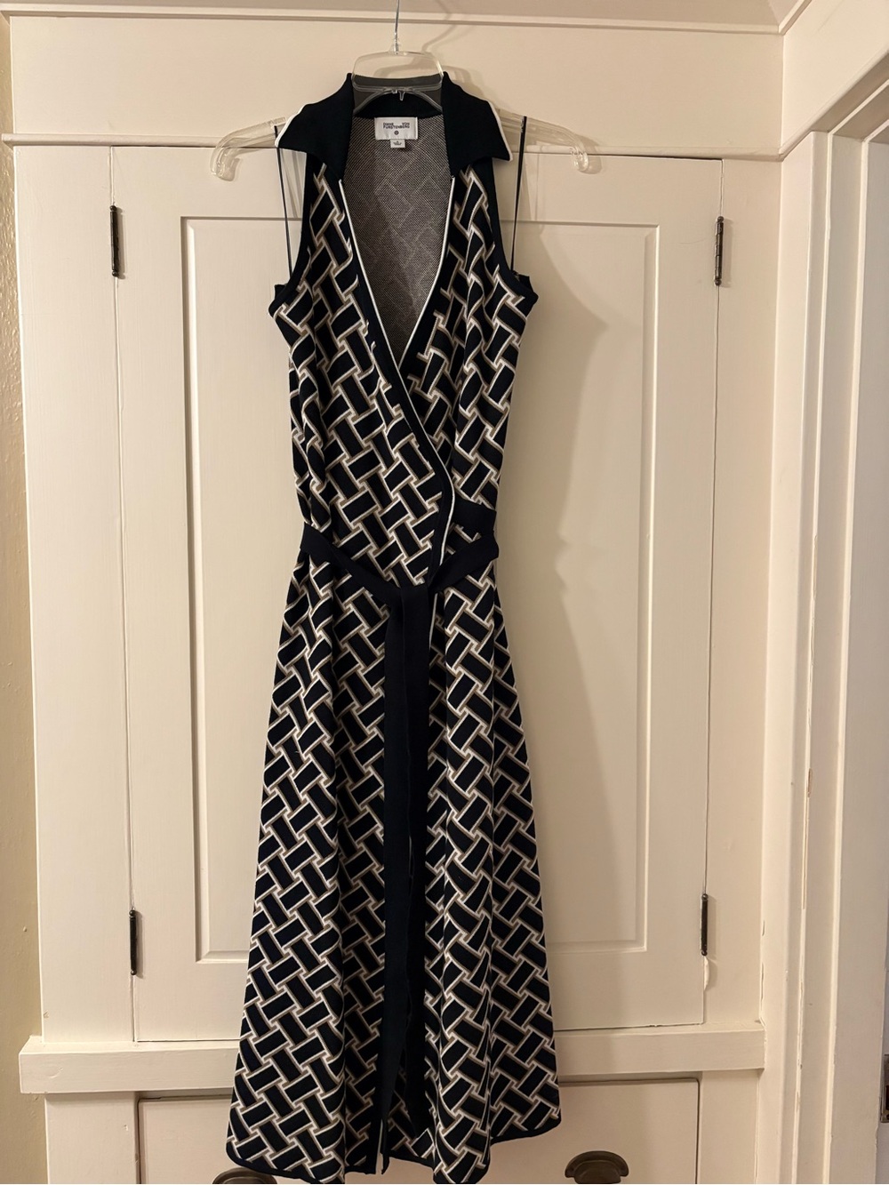 Diane Von Furstenberg for Target Black & White Sleeveless Knit Wrap Midi Dress